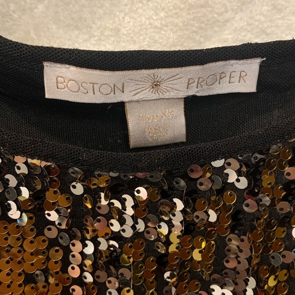 Boston Proper Cold shoulder multi color sequin top - Picture 3 of 5